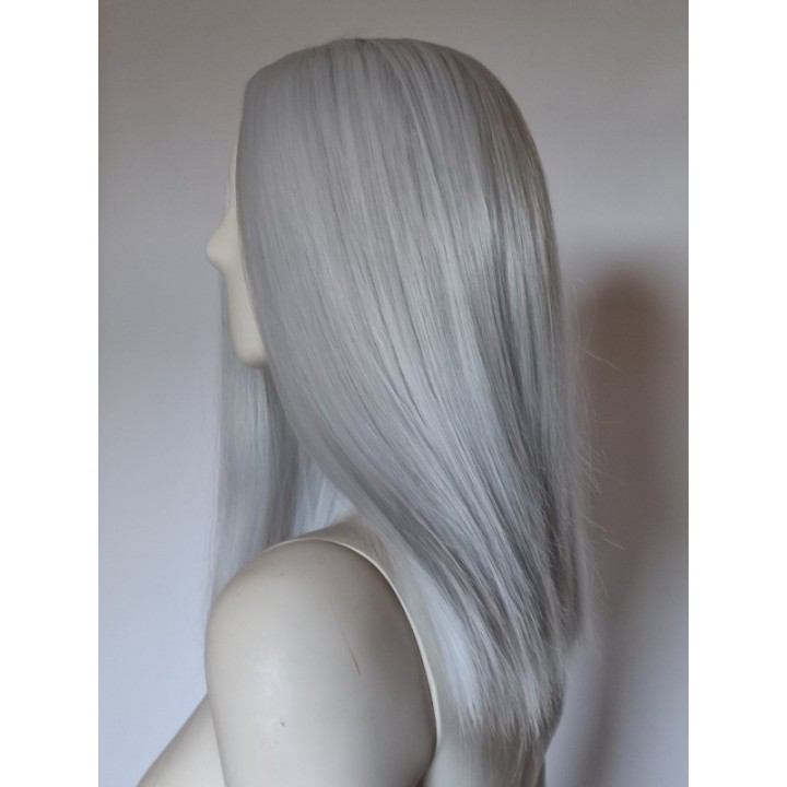 Peruka srebrna szara siwa longbob bez grzywki cosplay do ramion PK162