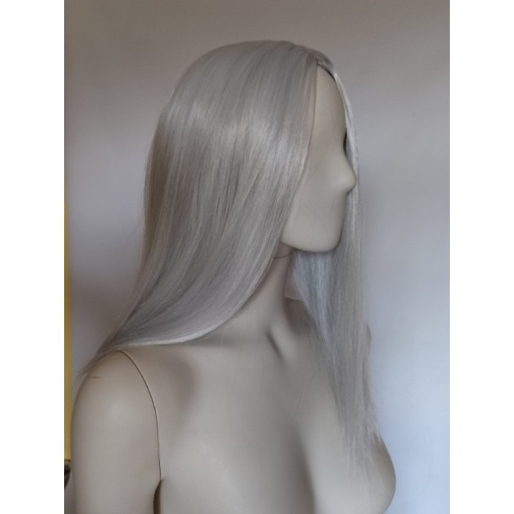 Peruka srebrna szara siwa longbob bez grzywki cosplay do ramion PK162
