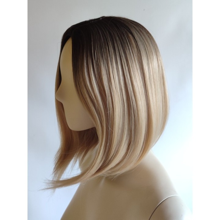 Peruka bob jasny blond ombre bez grzywki na co dzień do ramion PK163