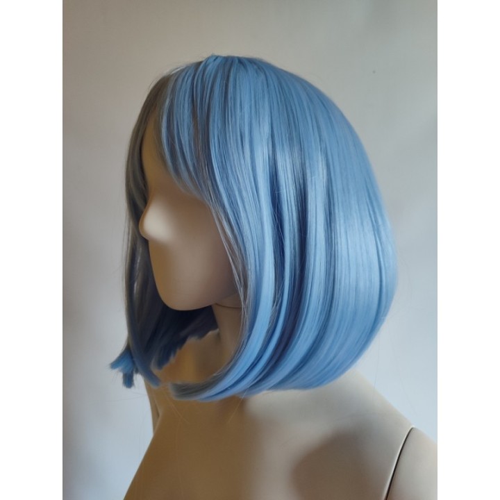 Peruka bob do ramion błękitna niebieska z grzywką cosplay PK113