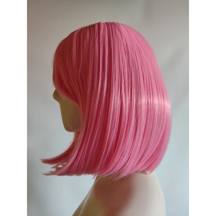 Peruka bob do ramion różowa jasny róż z grzywką cosplay PK114