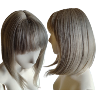 Peruka naturalny popielaty ciemny blond bob z grzywką do ramion PK115