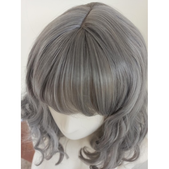 Peruka szara siwa do ramion fale loki z grzywką PK029