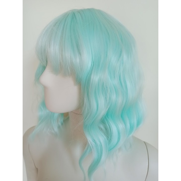 Peruka do ramion pastelowa zieleń seledynowa glam PK079