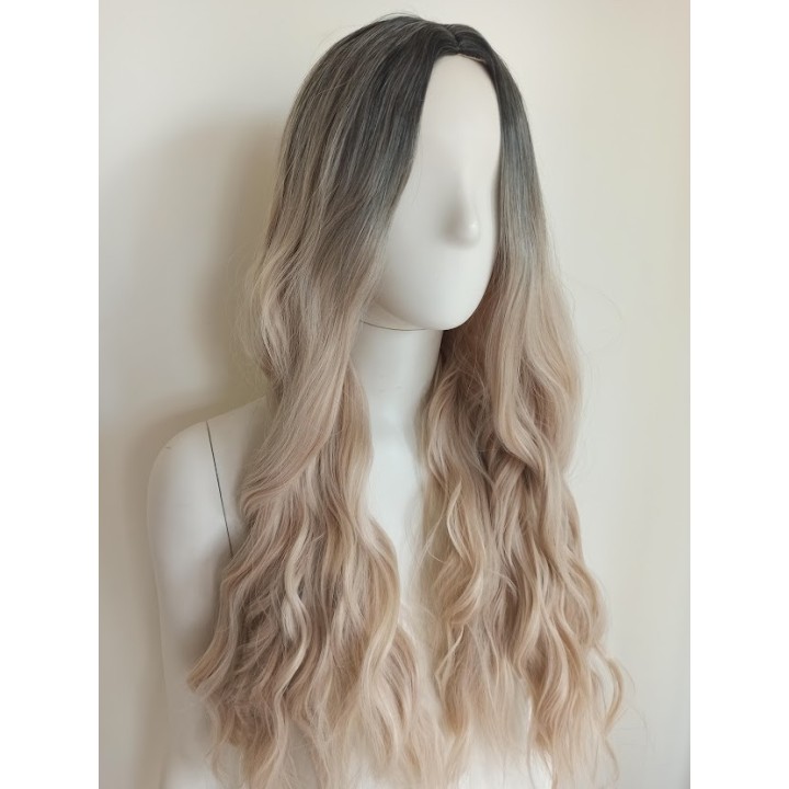 Peruka naturalny ciepły złoty blond falowana loki PK066