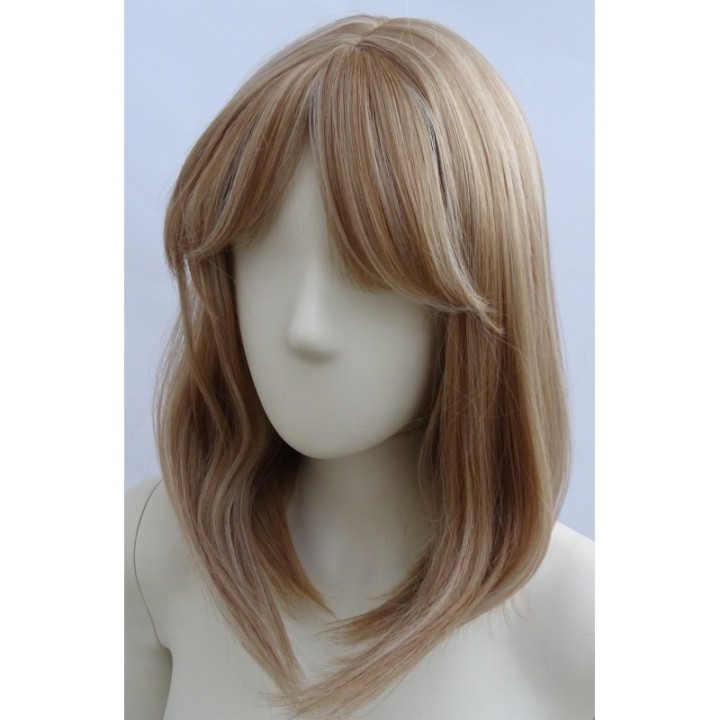 Peruka bob grzywka naturalny ciemny blond pasemka PK141