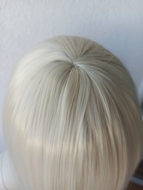 Peruka bardzo jasny blond PK009