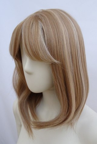 Peruka bob grzywka naturalny ciemny blond pasemka PK141