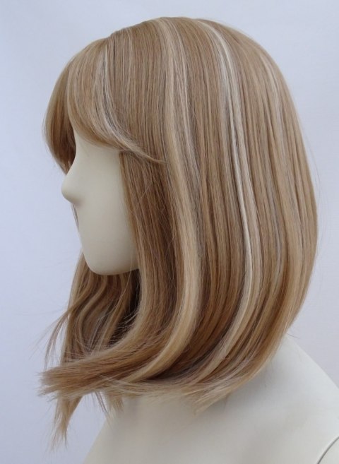 Peruka bob grzywka naturalny ciemny blond pasemka PK141