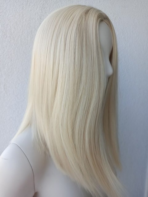 Peruka jasny platynowy blond do ramion long bob PK025