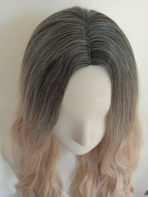Peruka naturalny ciepły złoty blond falowana loki PK066