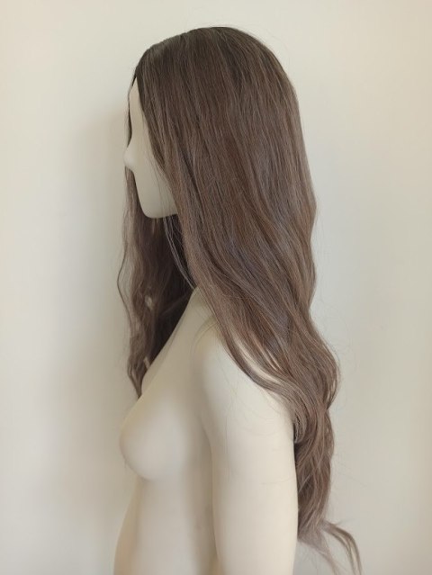 Peruka pasemka jaśniejsze końcówki naturalny blond PK065