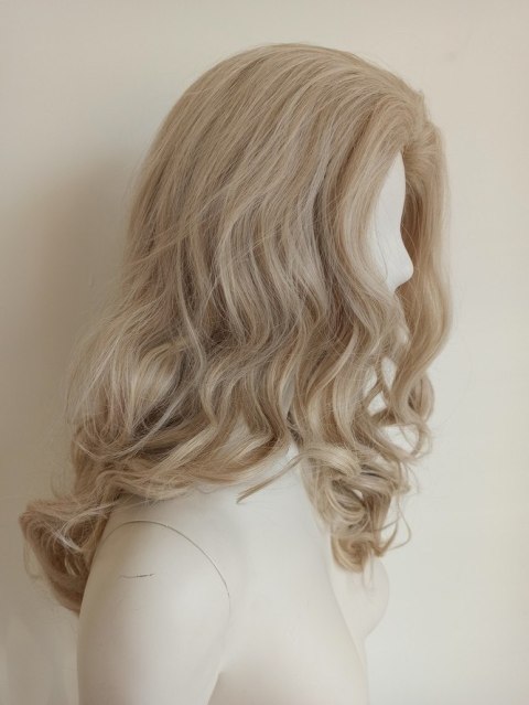 Peruka platynowy jasny blond bez grzywki loki fale draq queen PK040
