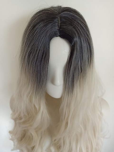 Peruka z przedziałkiem ombre jasny platynowy blond PK062