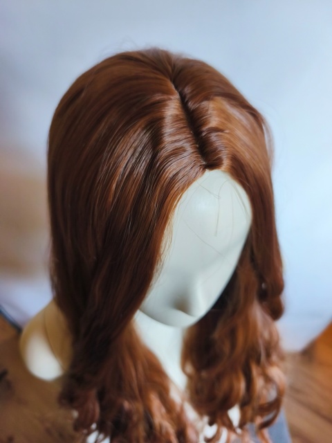 Peruka bez grzywki długa fale loki ZŁOTY BRĄZ brązowa cosplay PK059