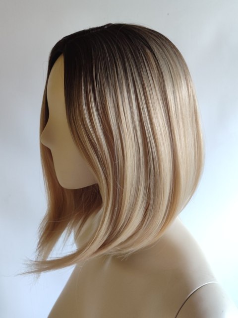 Peruka bob jasny blond ombre bez grzywki na co dzień do ramion PK163