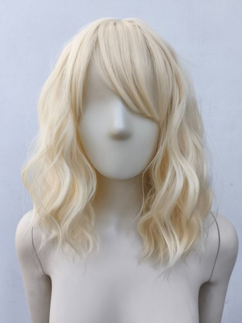 Peruka do ramion jasny ciepły blond fale z długą grzywką PK055