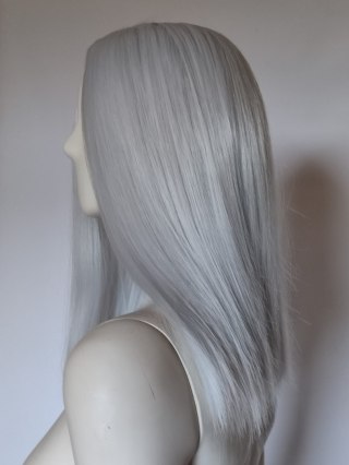 Peruka srebrna szara siwa longbob bez grzywki cosplay do ramion PK162